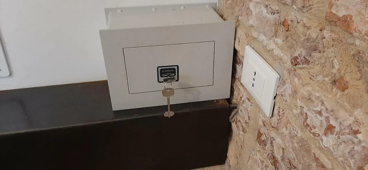 Isepo Apartment Venice 0*,